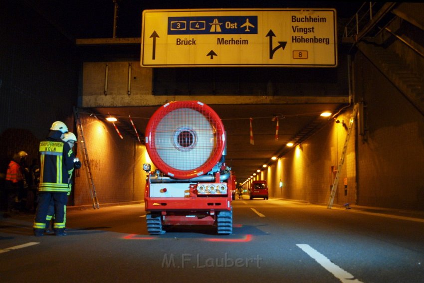 BF Koeln Tunneluebung Koeln Kalk Solingerstr und Germaniastr P218.JPG